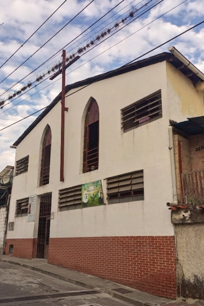San Oscar Romero y Santa Laura Montoya petare
